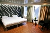 Premium Suite