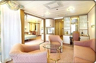Royal Family Suite