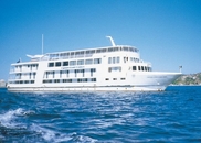 MV Captain Cook Explorer