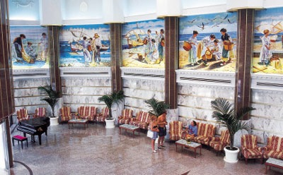 Marina Hotel