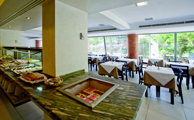Ola Club Bermudas Hotel