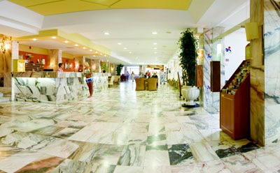 Ola Club Panama Hotel