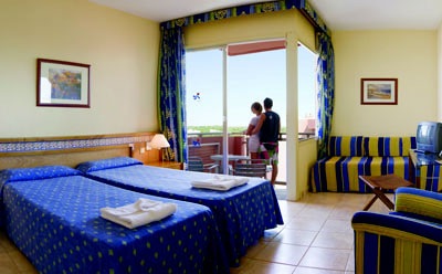 Ola Club Maioris Hotel