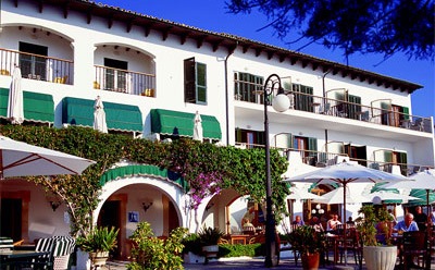 Sis Pins Hotel