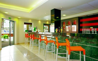 Cay Beach Caleta Aparthotel