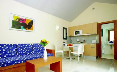 Cay Beach Caleta Aparthotel