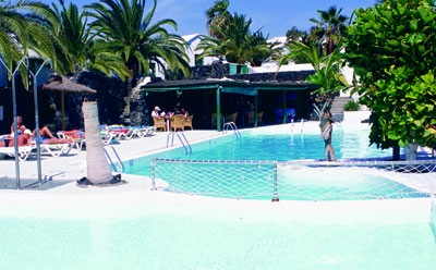 Las Cascadas Apartments