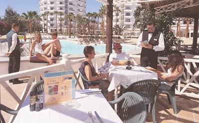 Club Hotel Riu Waikiki