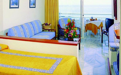 Club Atlantis ApartHotel