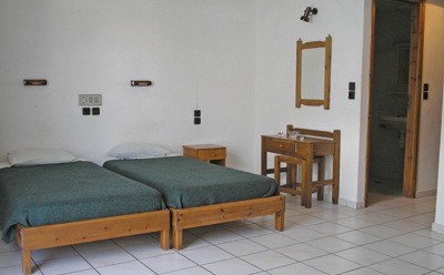 Iraklis Apartments