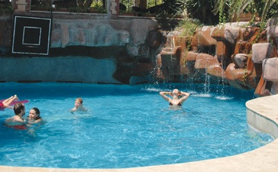 Sun Bird Apartments
