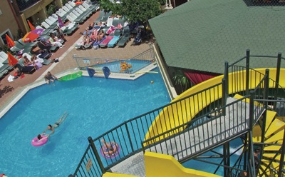 Maxwell Holiday Club