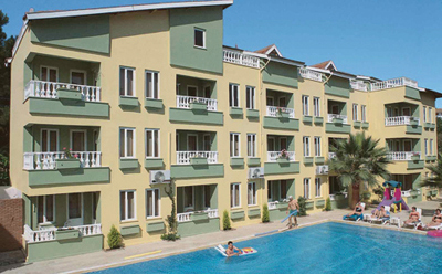 Club Sunset Apartments