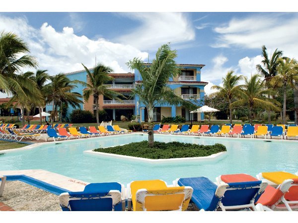 Brisas Guardalv/a-Holguin